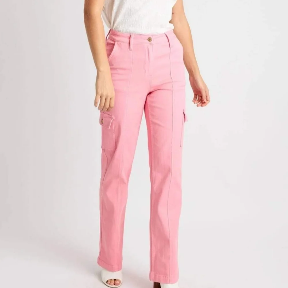 New Judy Blue Pink Garment Dyed Cargo Jeans - Picture 3 of 4
